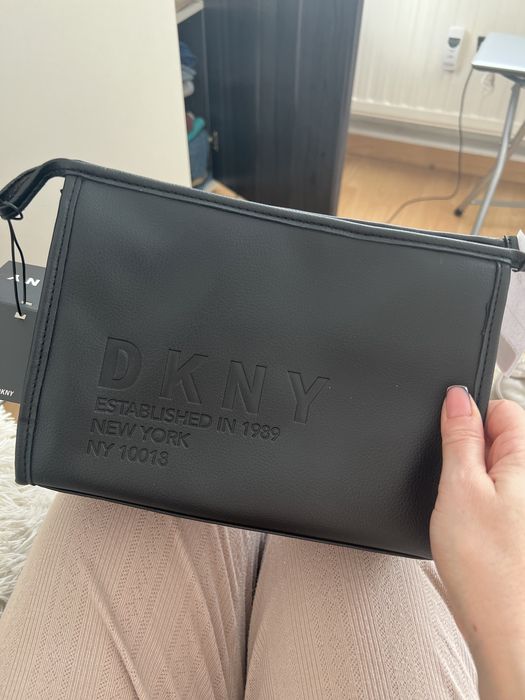 Косметичка ,оригінальна