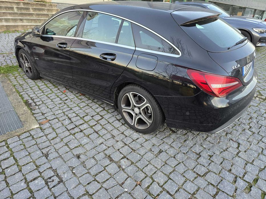 Mercedes CLA 180d automático