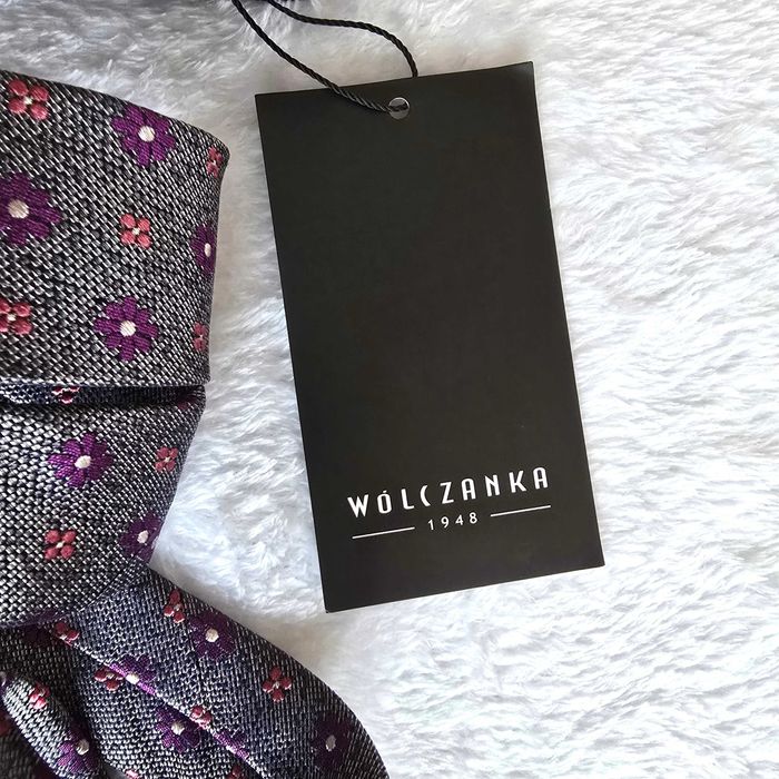 Jedwabny Krawat Wólczanka – 100% Jedwab – Nowy z Metką