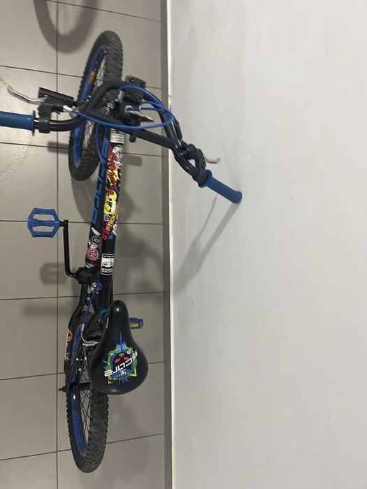 Rower bmx niebiesko czarny