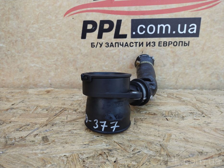 Ford C-Max II Focus III 2010- 1.6 tdci Патрубок турбины av61-6c784-ac