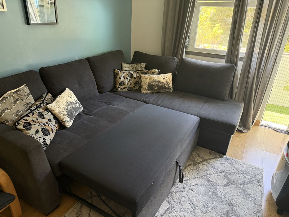 Sofa  cama 2,80 por 1,40 cinzento
