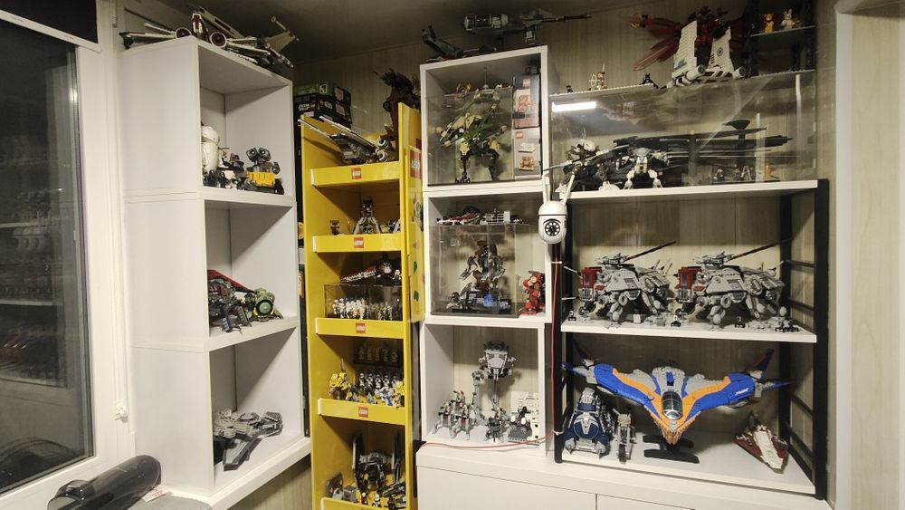 Продам Lego Star Wars , багато наборів
