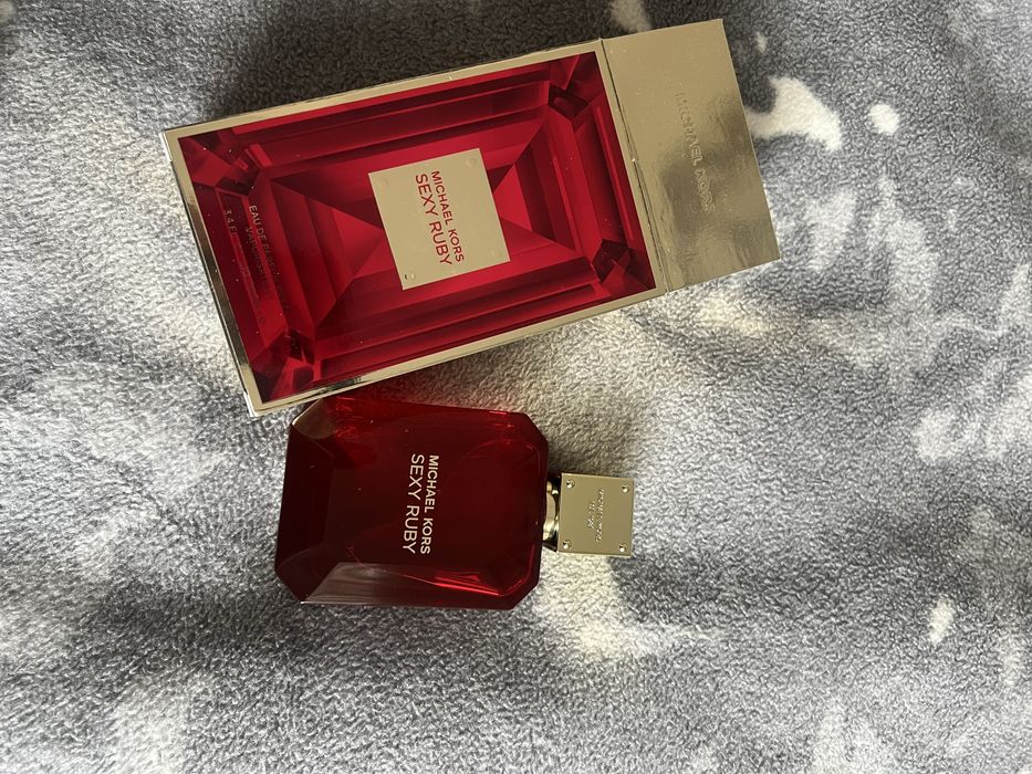 Perfum Michael Kors Sexy Ruby