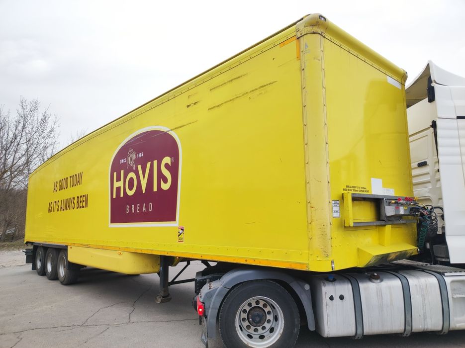 Термічка почтовик 2013  полуприцеп фургон  будка свіжопригнаний