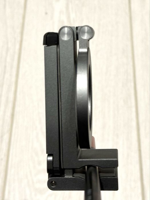 Магнітний компактний тримач/штатив з MagSafe