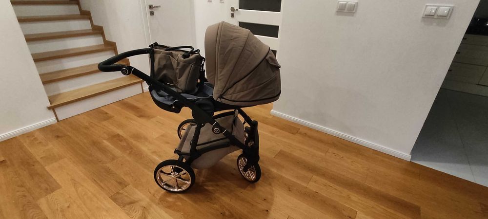Wózek diecięcy 2w1. Junama Termo Tex. Jak nowy.