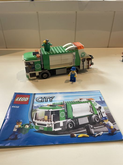 Lego Creator 31057 3 em 1 e city 4442 e 4432 camiao do lixo