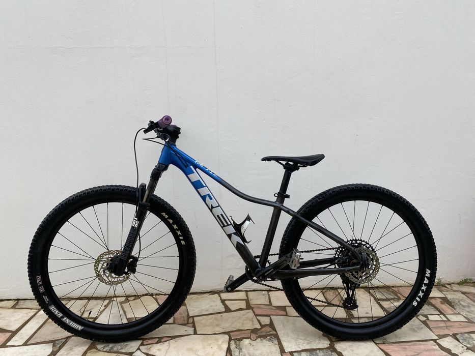 Bicicleta trek marlin 8