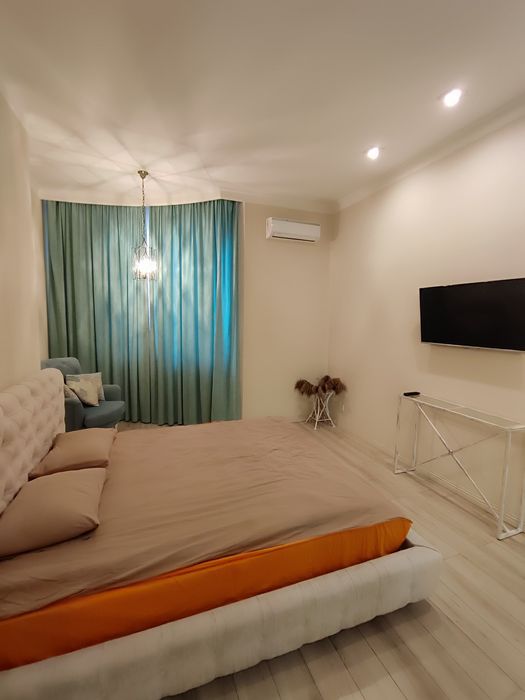 Сдам квартиру в ЖК"Сабанский"/парк Шевченко. Ланжерон. Гардеробная