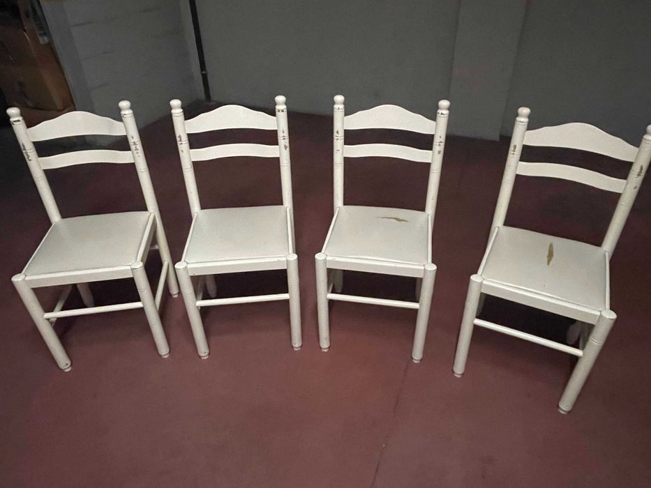 Cadeira cozinha + mesa cozinha extensível lacada