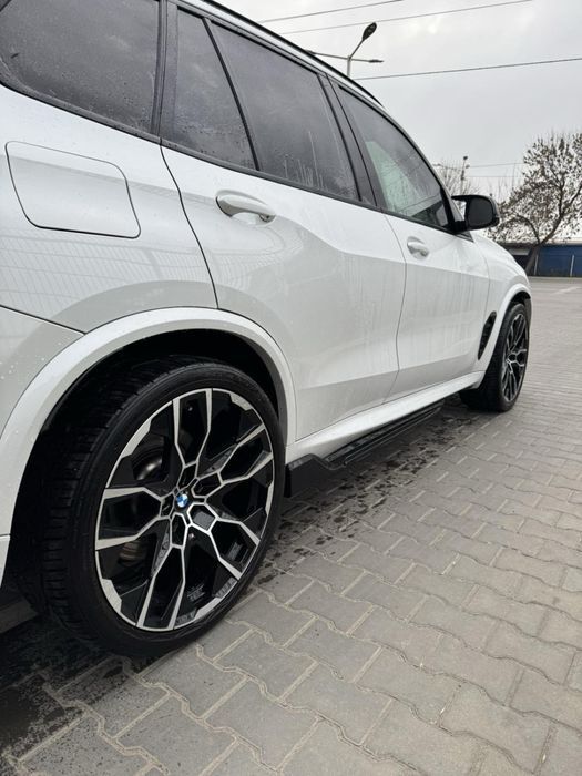 Обвес для BMW G05 X5M F95 LCI сплитер спойлер губа обвес G05