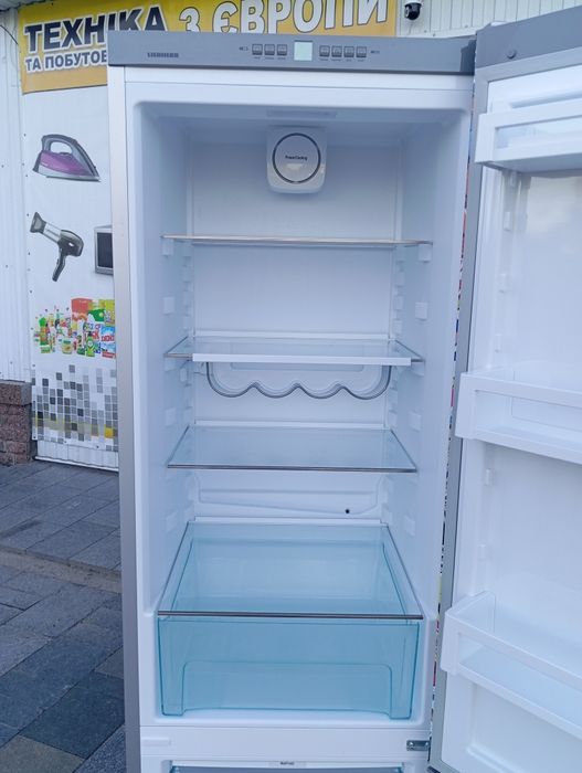 Холодильник Liebherr CNst 4813 No-Frost 200см INVERTER из Германии