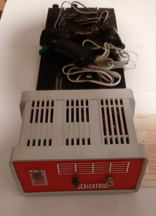 Scalextric - Transformador TR-1 , controladores , pista de ligação