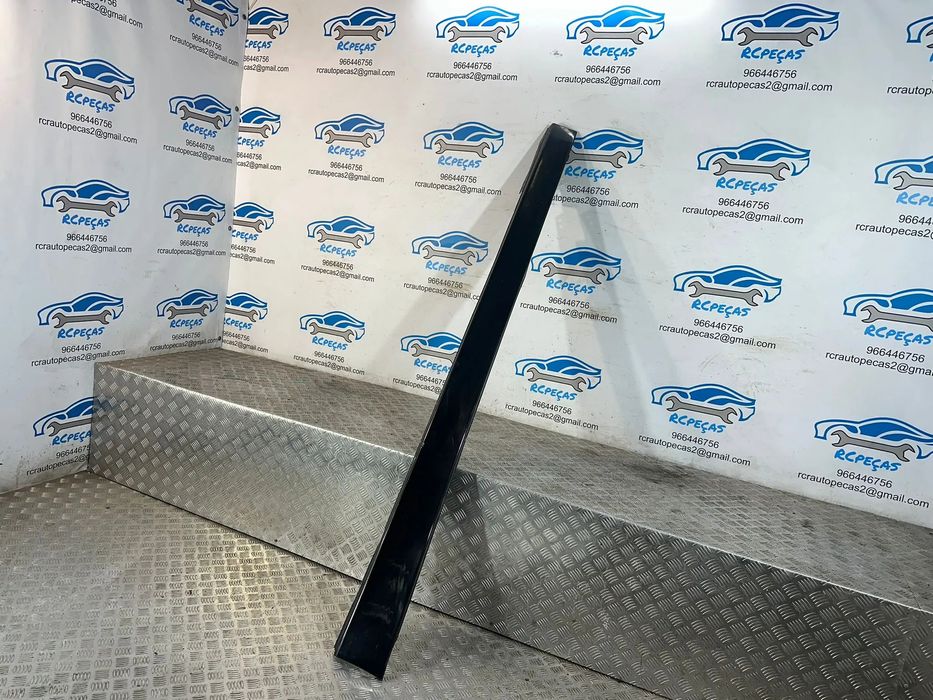 Conjunto Embaladeiras Saias Laterais Esquerda Sport Originais BMW