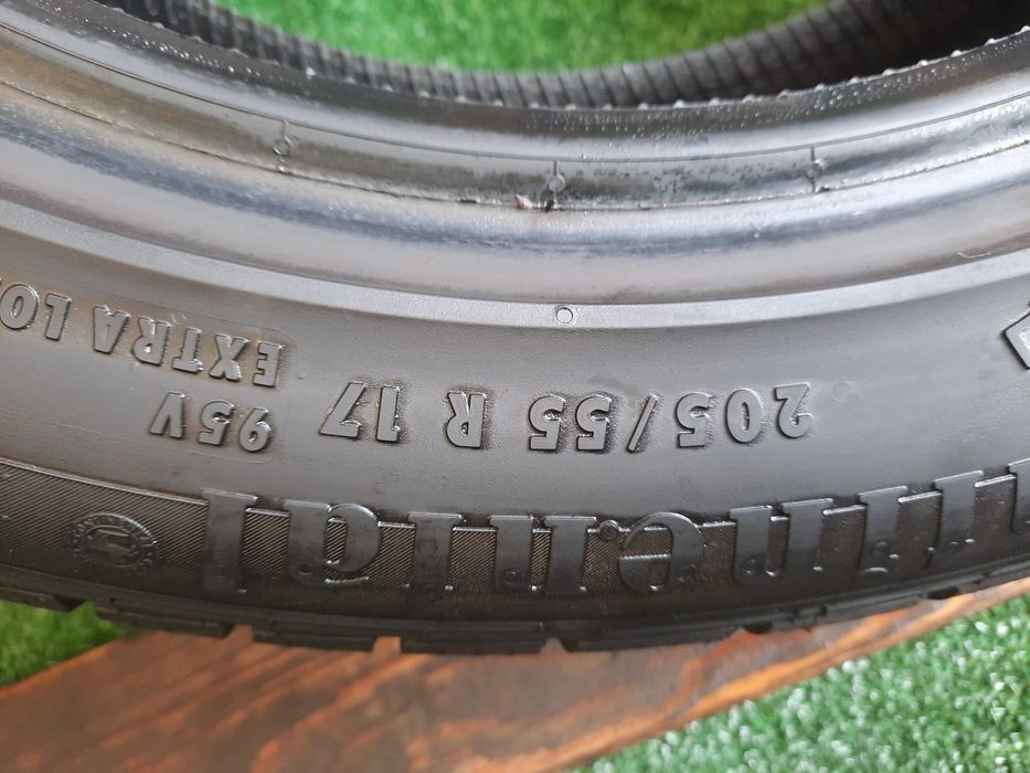 Opony zimowe 205/55/17 Continental Komplet 8.6mm 2024rok R