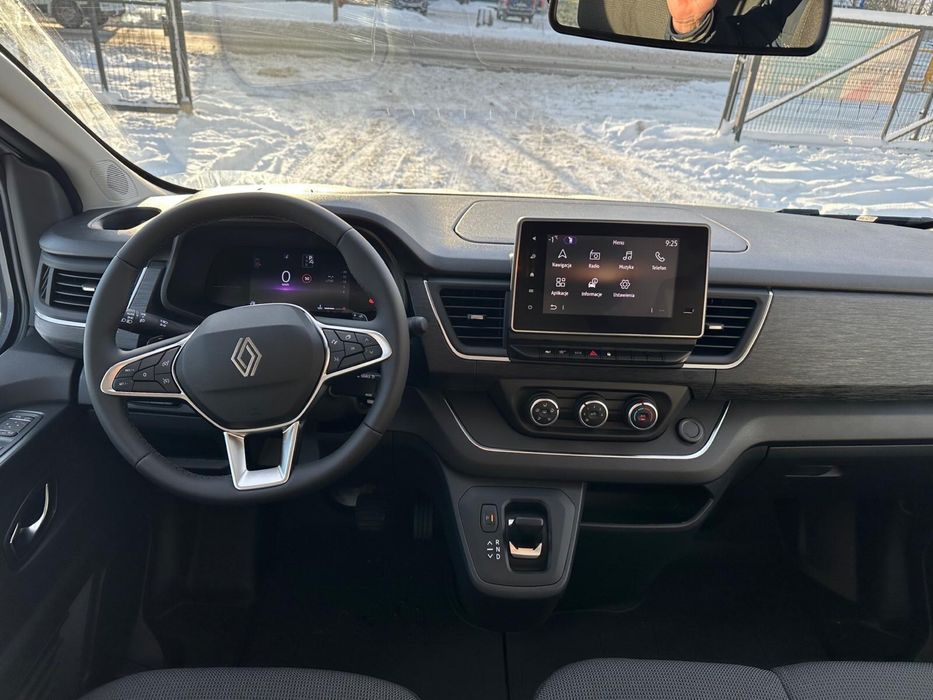 Wynajmę wynajem samochód bus Renault Trafic 9 osobowy automat 170 KM