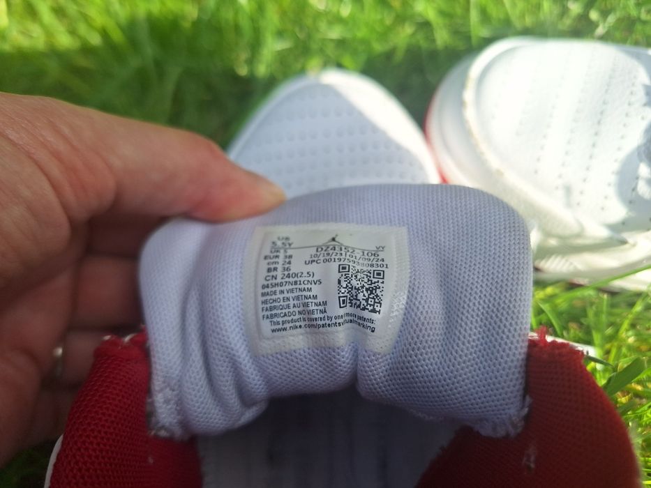 Buty jordan max aura 5 GS 38