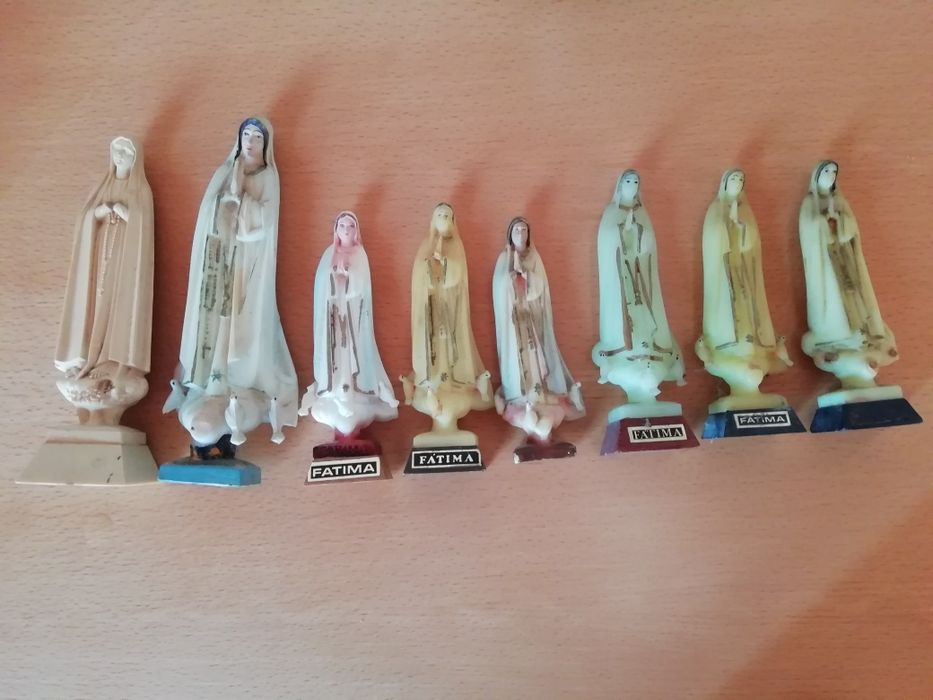 Conjunto de figuras de N. Sra. de Fátima.