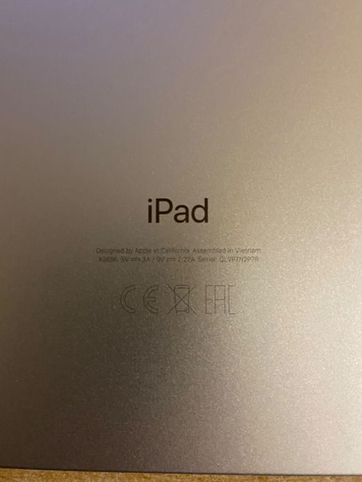 Sprzedam ipad 10.9 64 gb