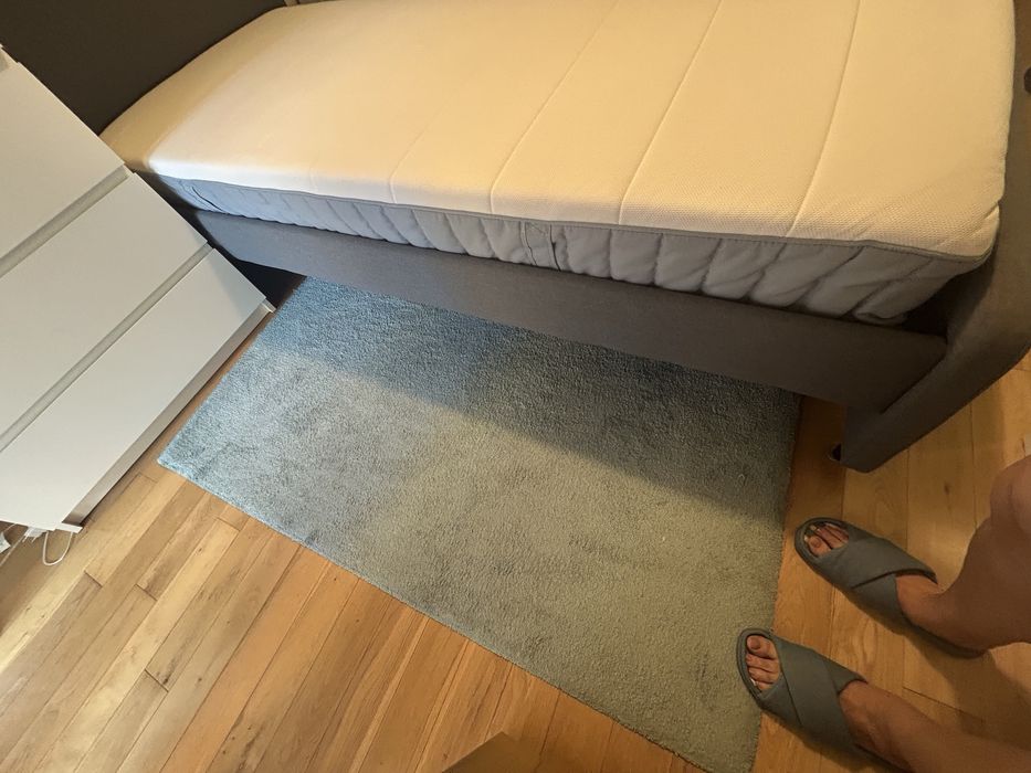 Cama Individual Ikea com colchão