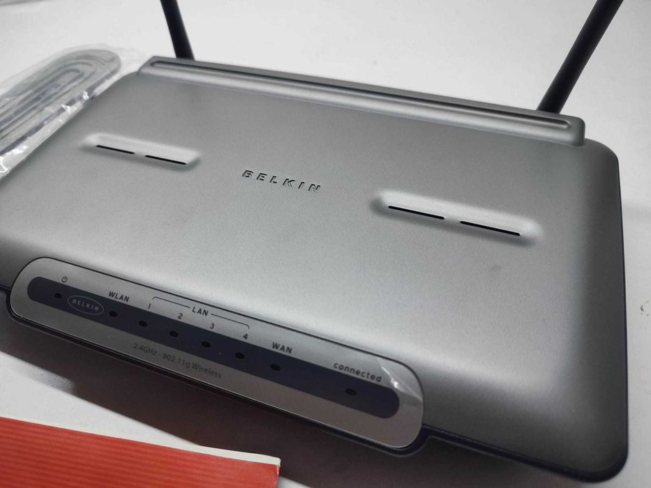Belkin Wireless Router64409236884354121