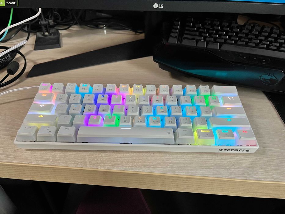 Tezarre TK61 60% Hotswap Mechanical Keyboard PBT Pudding Keycaps