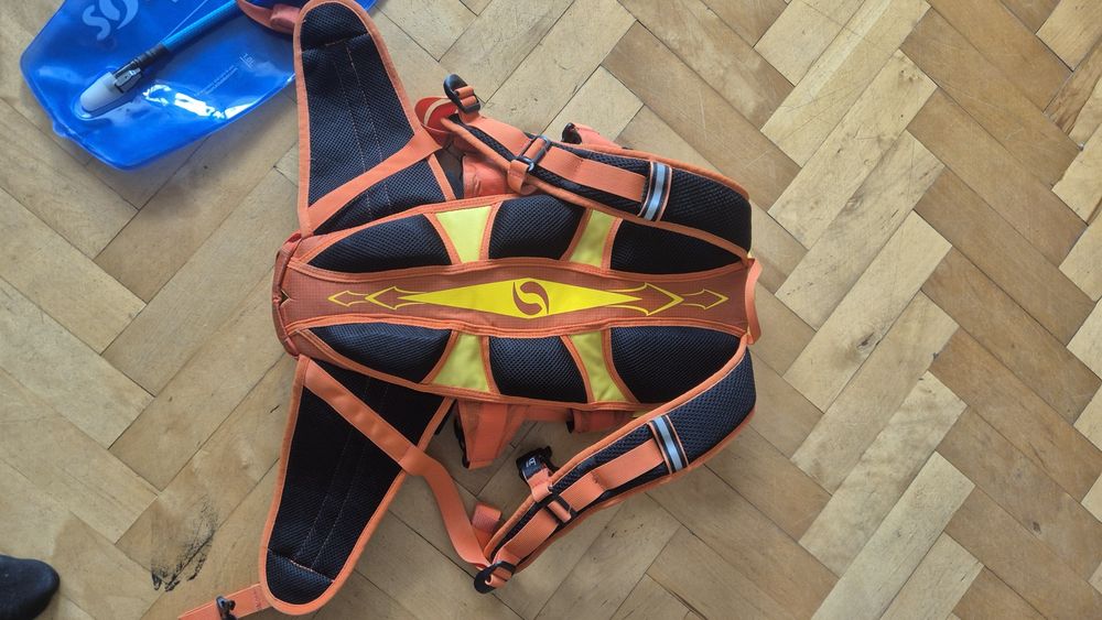 Plecak rowerowy Whistler z bukłakiem 20L