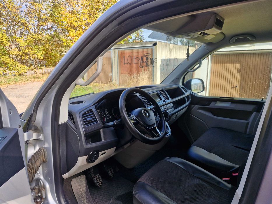 Sprzedam vw t6  long 2.0tdi