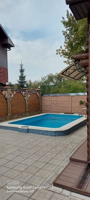 Сдам  Беседку  с  Теплым. Бассейном