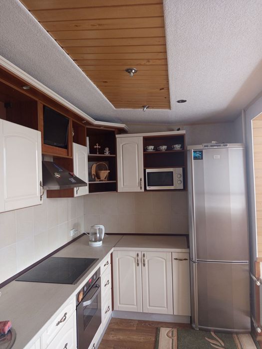 Здається 2к квартира, Цирк