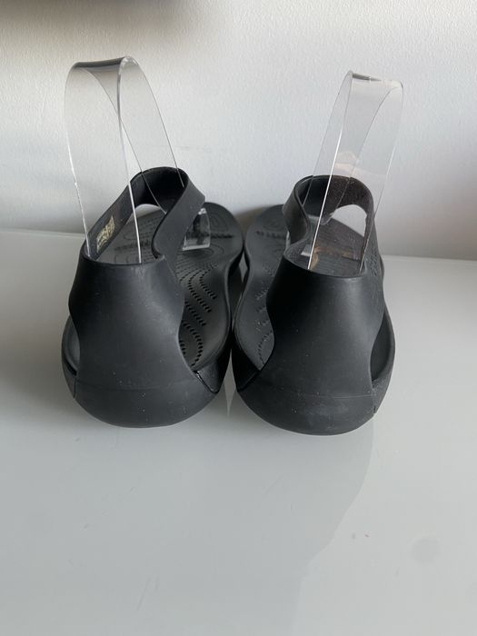 Nowe sandały japonki Crocs Serena Flip r. 41/42 W10 wyższa podeszwa
