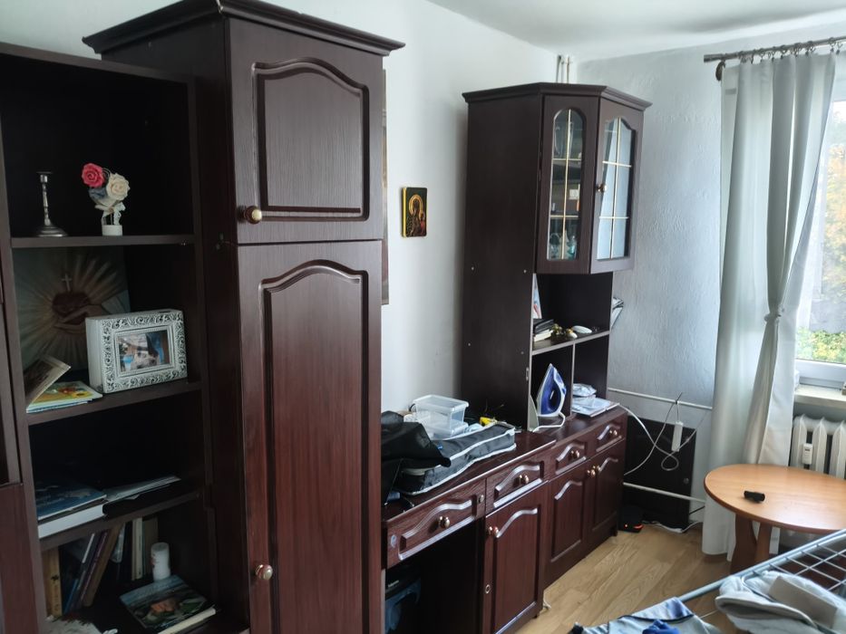 Meble pokojowe  z biurkiem