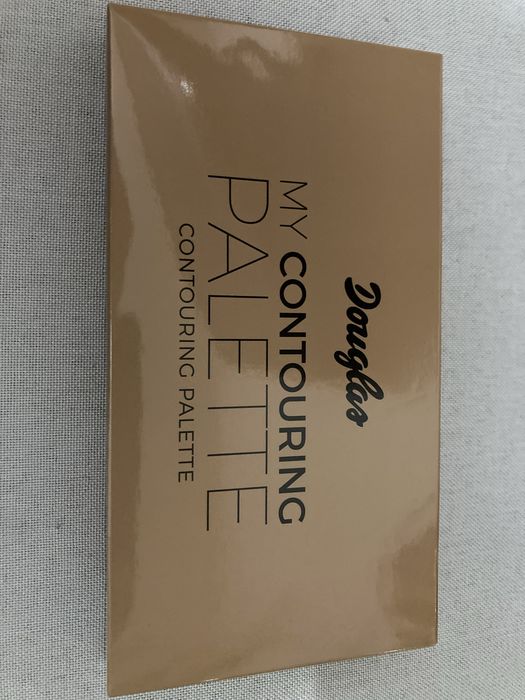 Douglas Paletka Cieni