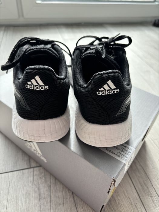 Buty marki Adidas