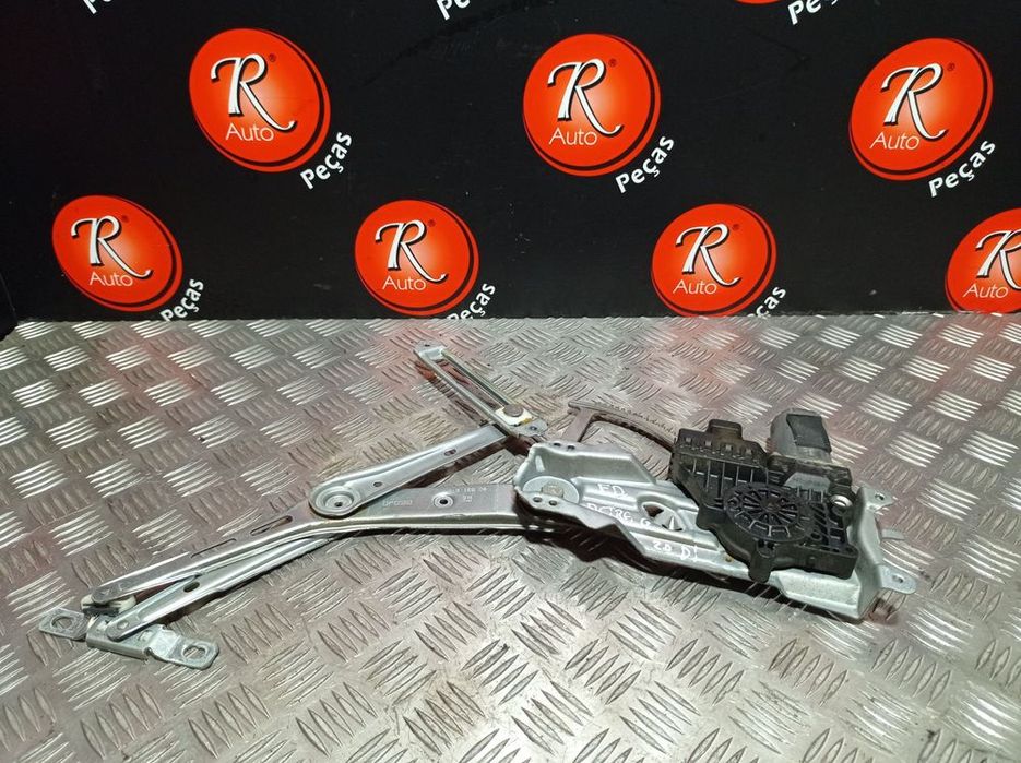 Elevador Frente Dto Opel Astra G Hatchback (T98)
