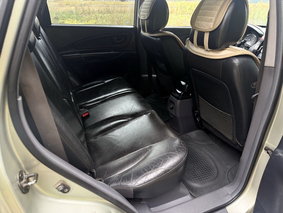 Продам. Hyundai Tucson 1 власник Дизель 2.0 CRDI