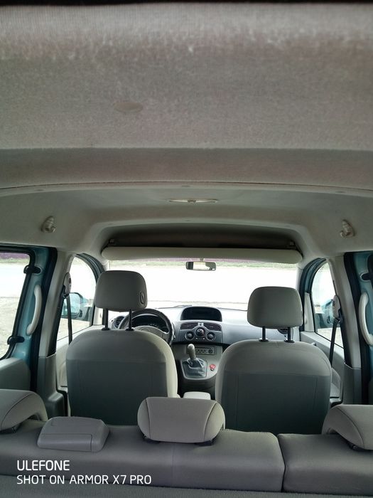 Рено Кенго. Оригінальний пасажир. Рідна фарба. Хороший стан, обслужена