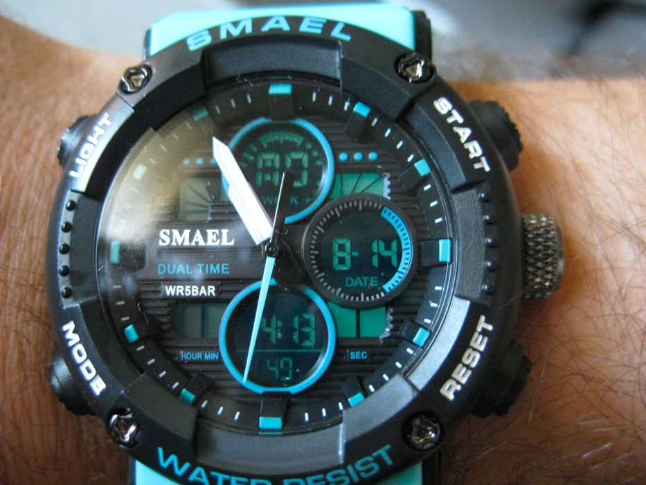 Relógio Pulso Desportivo LED Digital e Impermeável NOVO