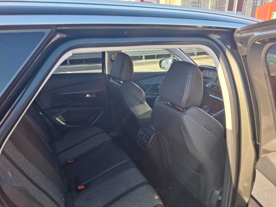 Peugeot 3008 2020 ALLURE. Офіціал. Рідна фарба. Історія. 2 комлект шин