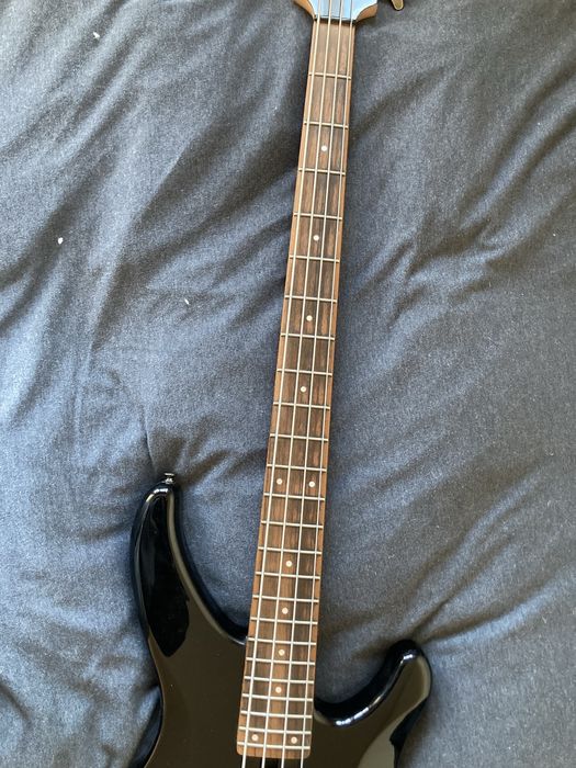 Baixo Elétrico Yamaha TRBX 304 BL
