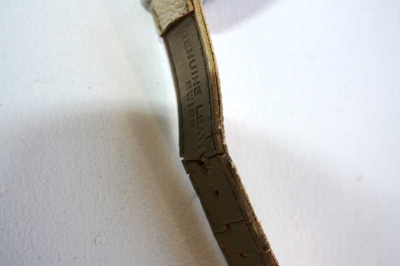 Relógio original LOUIS VUITTON bracelete estragada