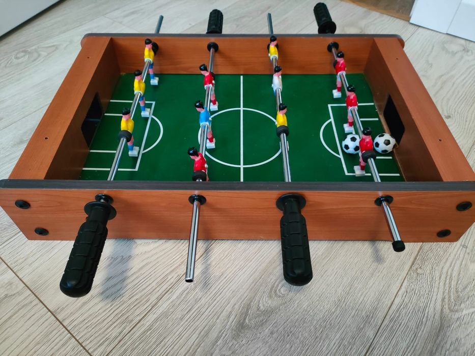 Piłkarzyki gra dla dzieci