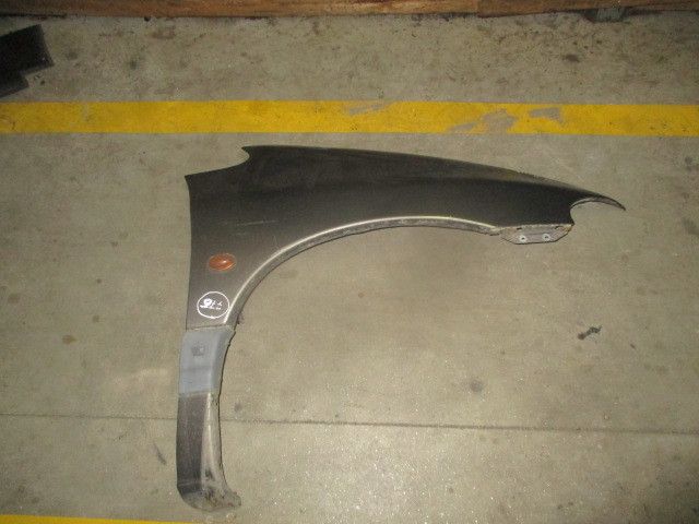 Guarda-lamas direito CHRYSLER Voyager / Grand Voyager III (GS)