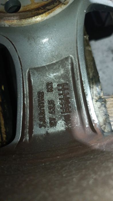 Jante frente esquerda FORD Fiesta VII (HJ, HF)