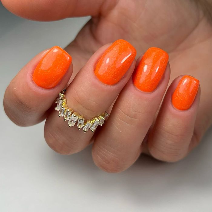 Manicure/Pedicure/ henna pudrowa/ Z dojazdem w Łodzi
