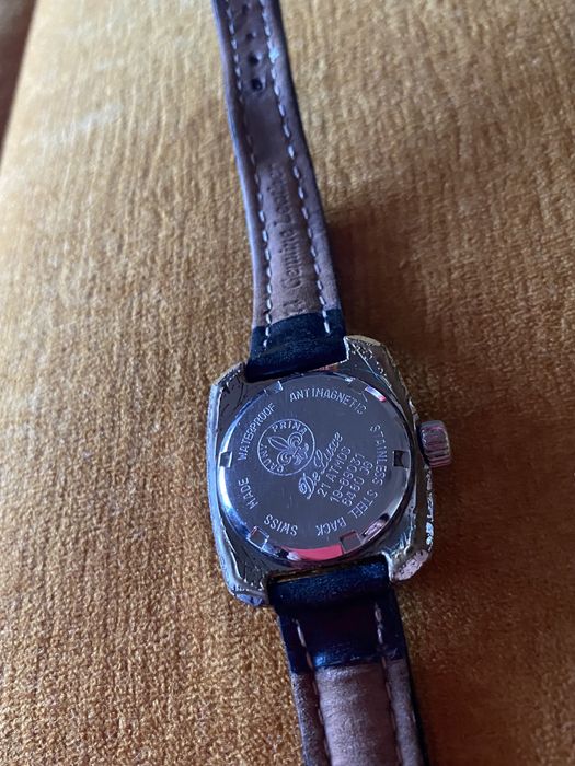 Relógio antigo CAUNY modelo Senhora