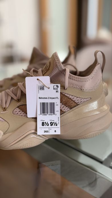 Sapatilhas Adidas Mahomes