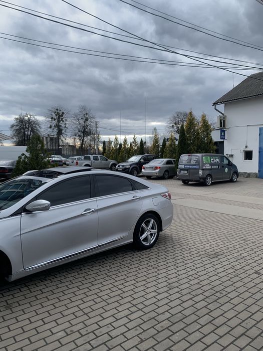 Продам Hyndai Sonata Hybrid 2014 Р