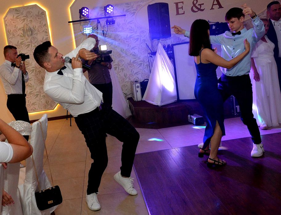 DJ Wodzirej na: Wesele/poprawiny/ Urodziny/Jubileusz/18stki/40stki/50